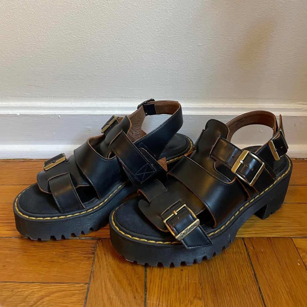 DOC MARTENS Platform Sandals